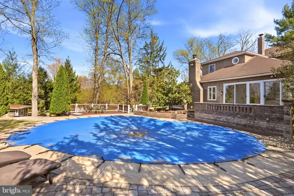 $925,000 | 916 General Howe Drive, West Chester, PA 19382