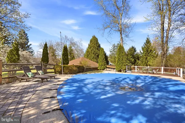 $925,000 | 916 General Howe Drive, West Chester, PA 19382