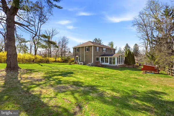 $925,000 | 916 General Howe Drive, West Chester, PA 19382