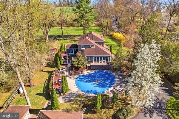 $925,000 | 916 General Howe Drive, West Chester, PA 19382