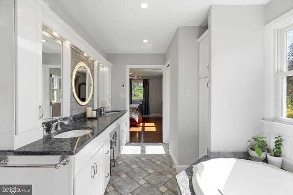 $925,000 | 916 General Howe Drive, West Chester, PA 19382