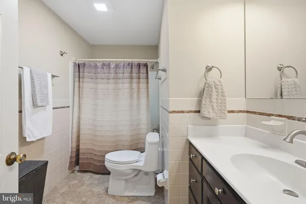 $925,000 | 916 General Howe Drive, West Chester, PA 19382