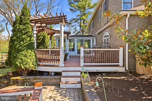 $925,000 | 916 General Howe Drive, West Chester, PA 19382