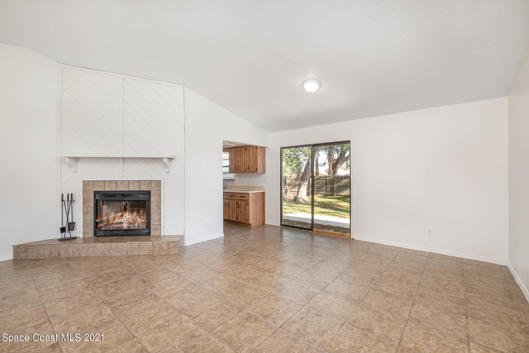 6937 Bentley Road Cocoa, FL 32927 - Photo 8 of 22 DSCF4650-Edit