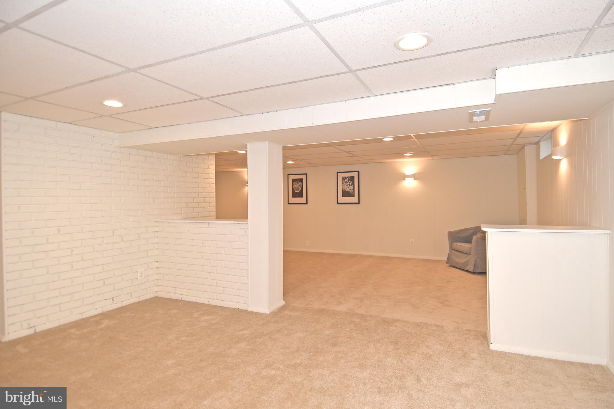 503 Burning Tree Circle Arnold, MD 21012 - Photo 35 of 39 Large bright recreation room