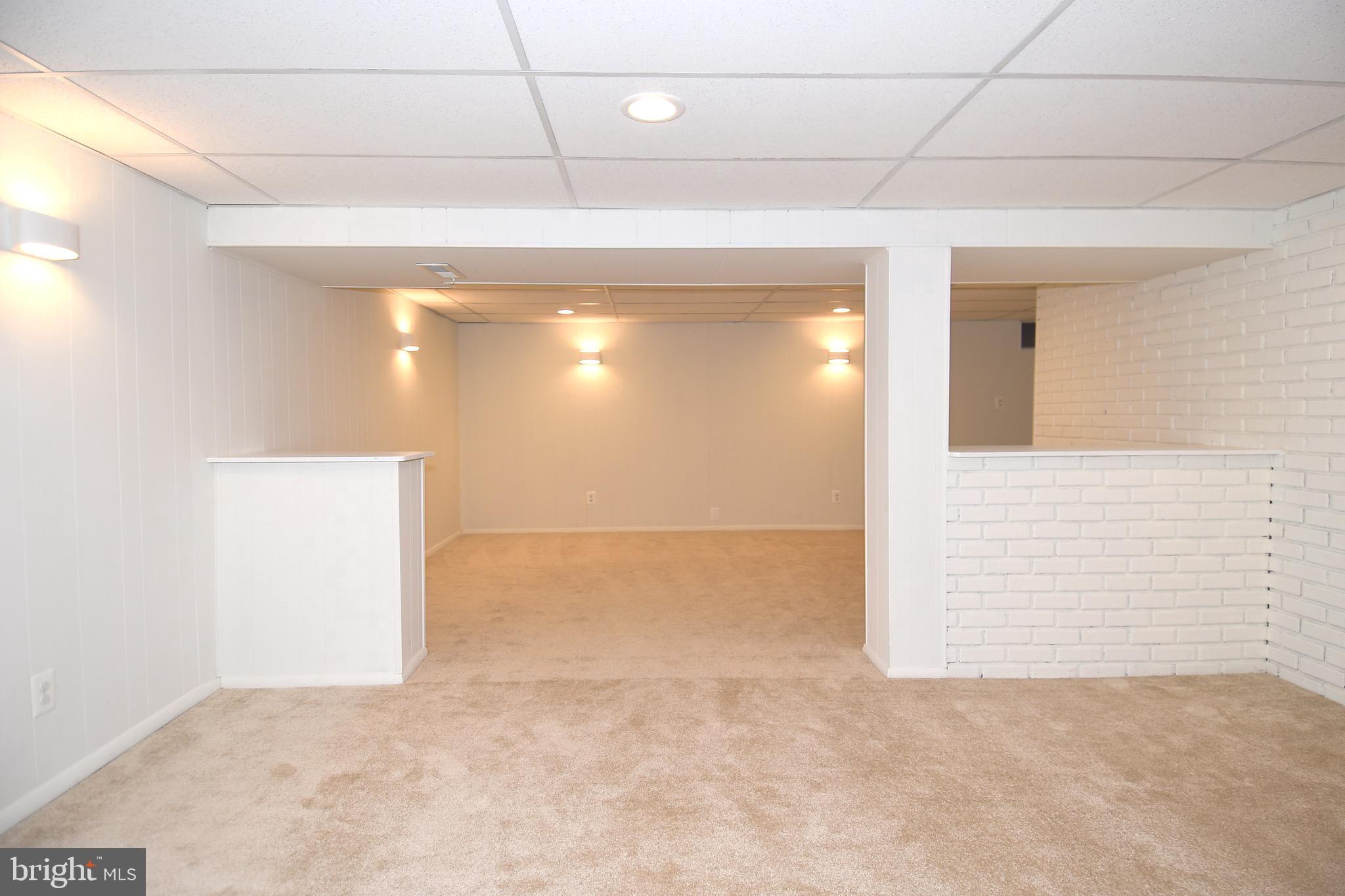 503 Burning Tree Circle Arnold, MD 21012 - Photo 36 of 39 Large bright recreation room