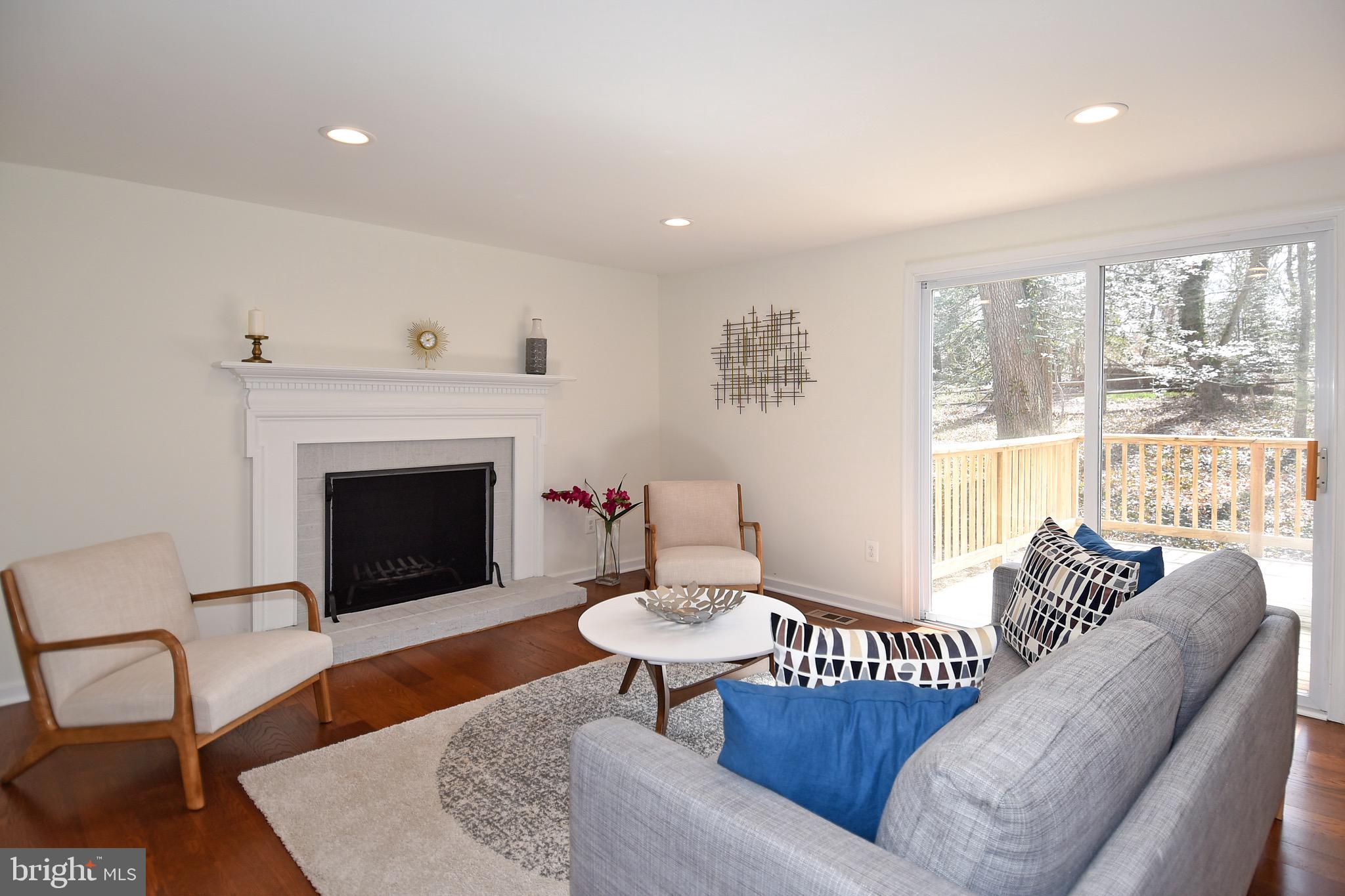 503 Burning Tree Circle Arnold, MD 21012 - Photo 6 of 39 Family room