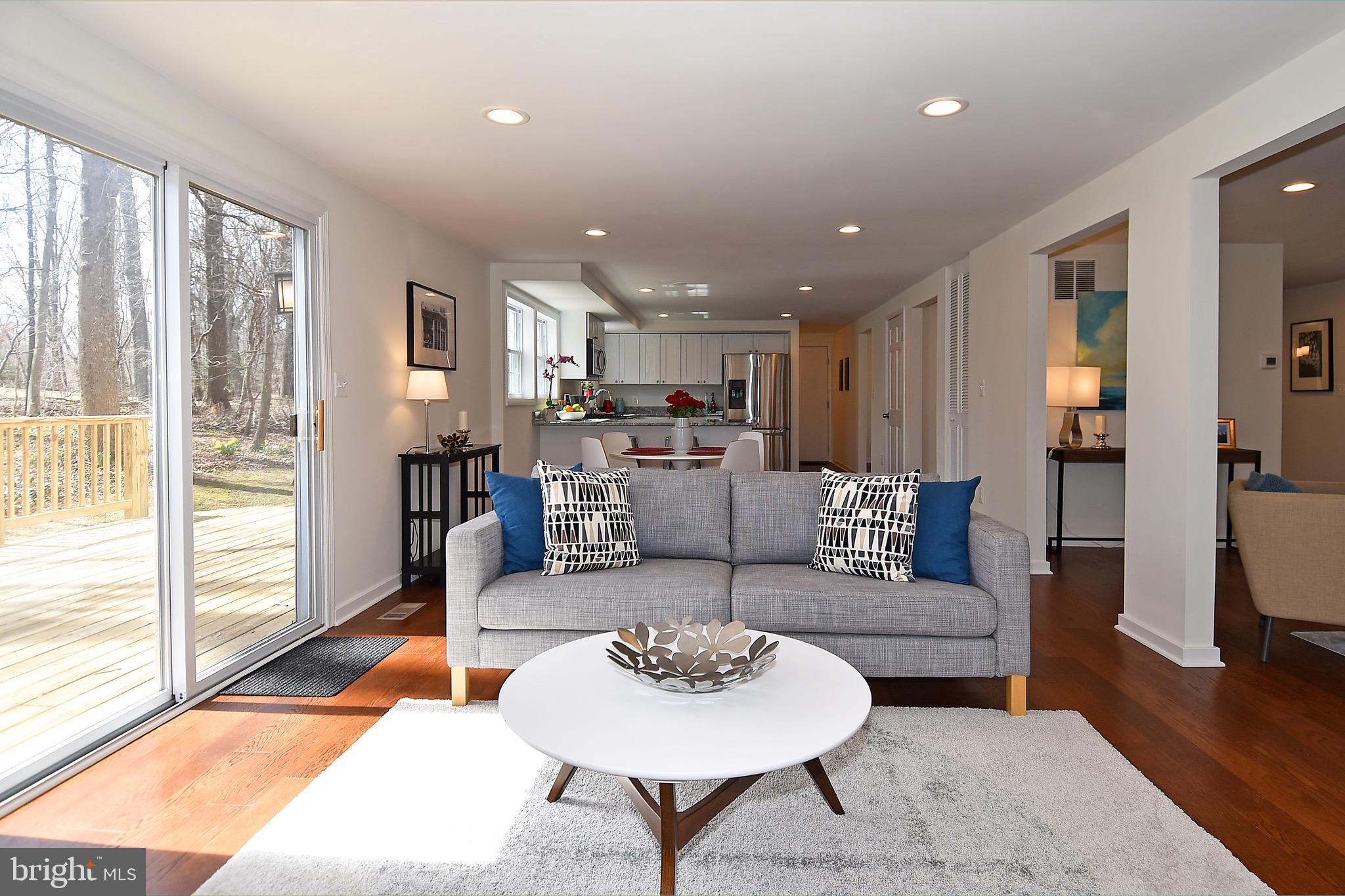 503 Burning Tree Circle Arnold, MD 21012 - Photo 8 of 39 Family room