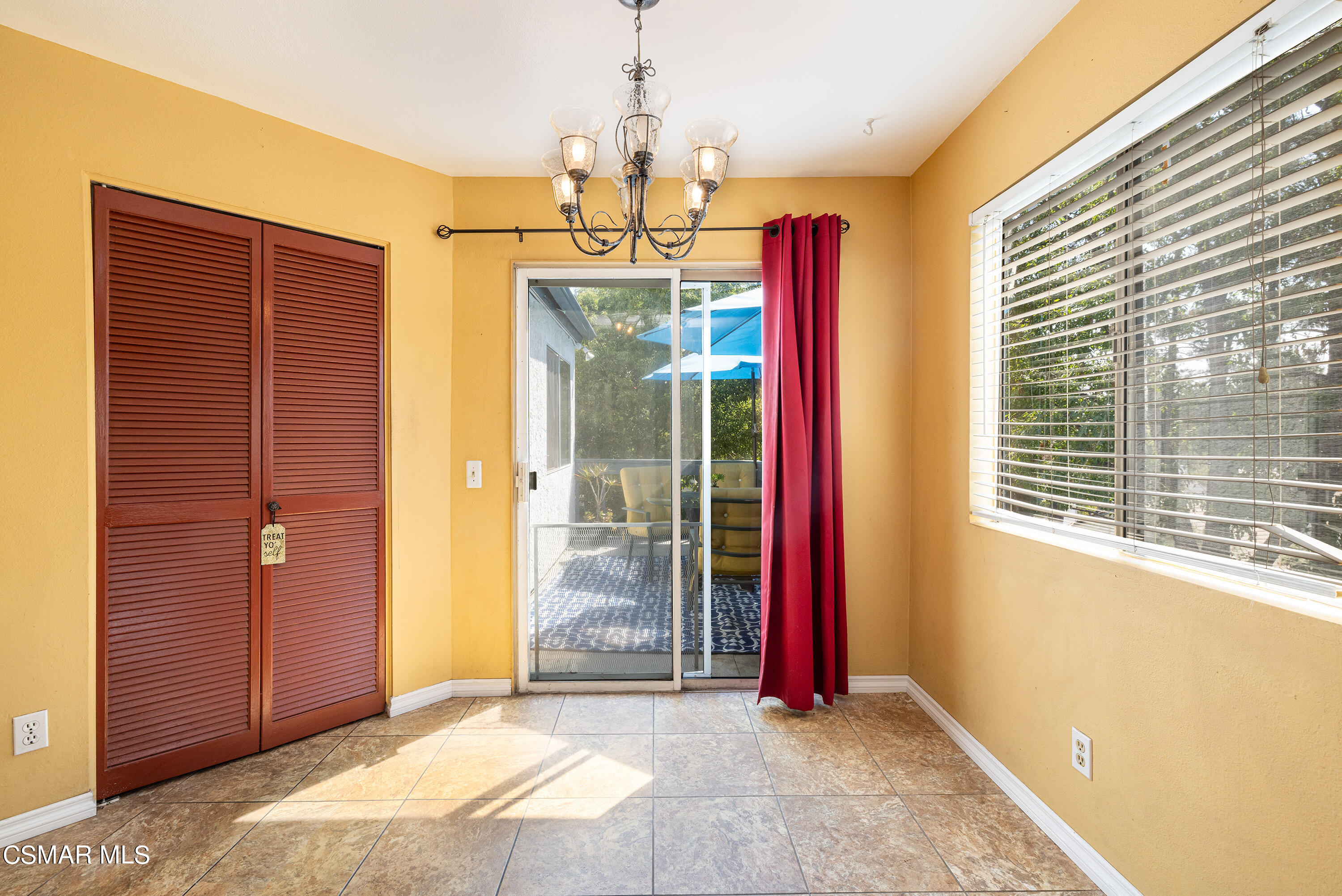 434 Algonquin Drive Simi Valley, CA 93065 - Photo 11 of 30 a view of a livingroom with a chandelier
