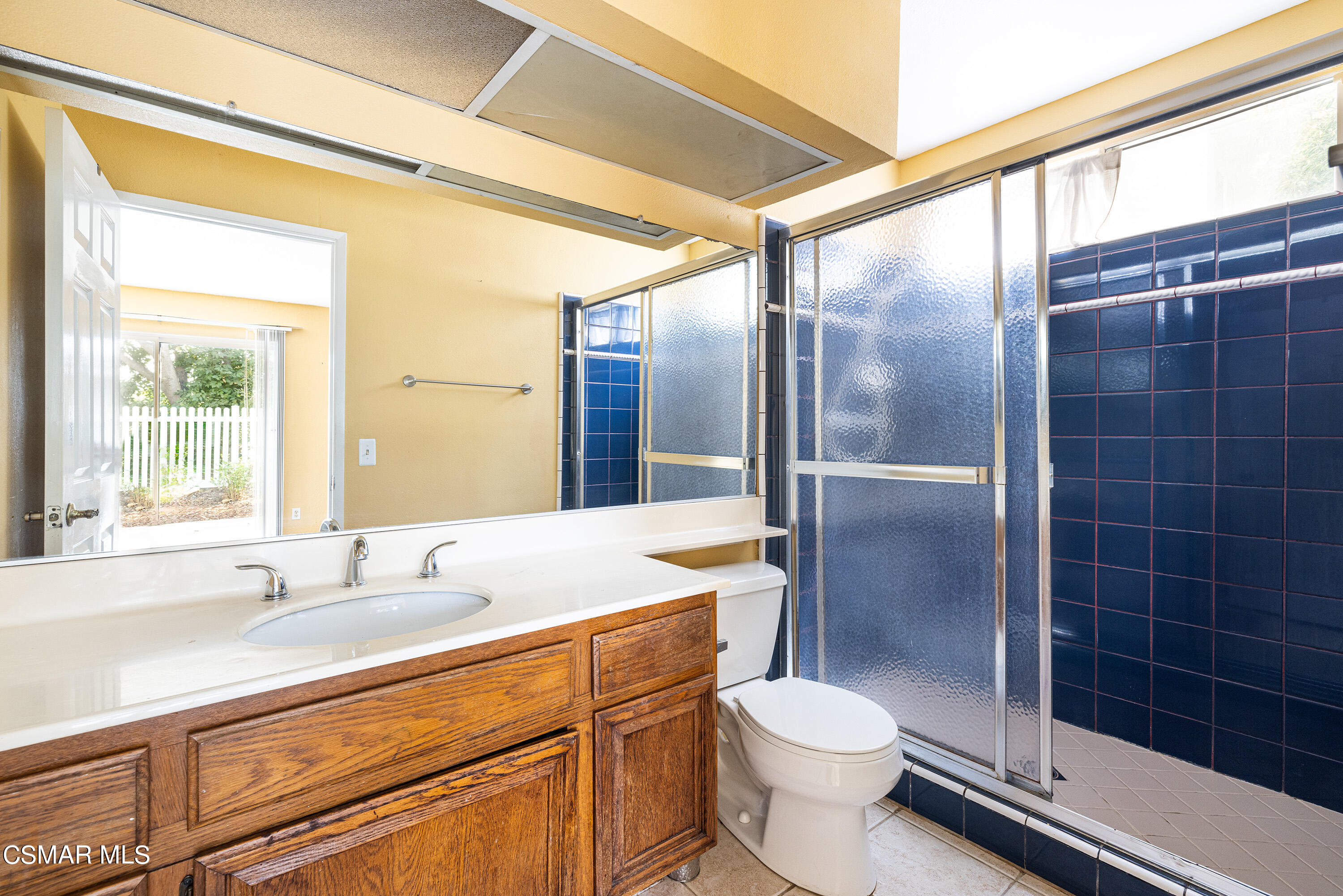 434 Algonquin Drive Simi Valley, CA 93065 - Photo 22 of 30 a bathroom with a sink toilet and shower