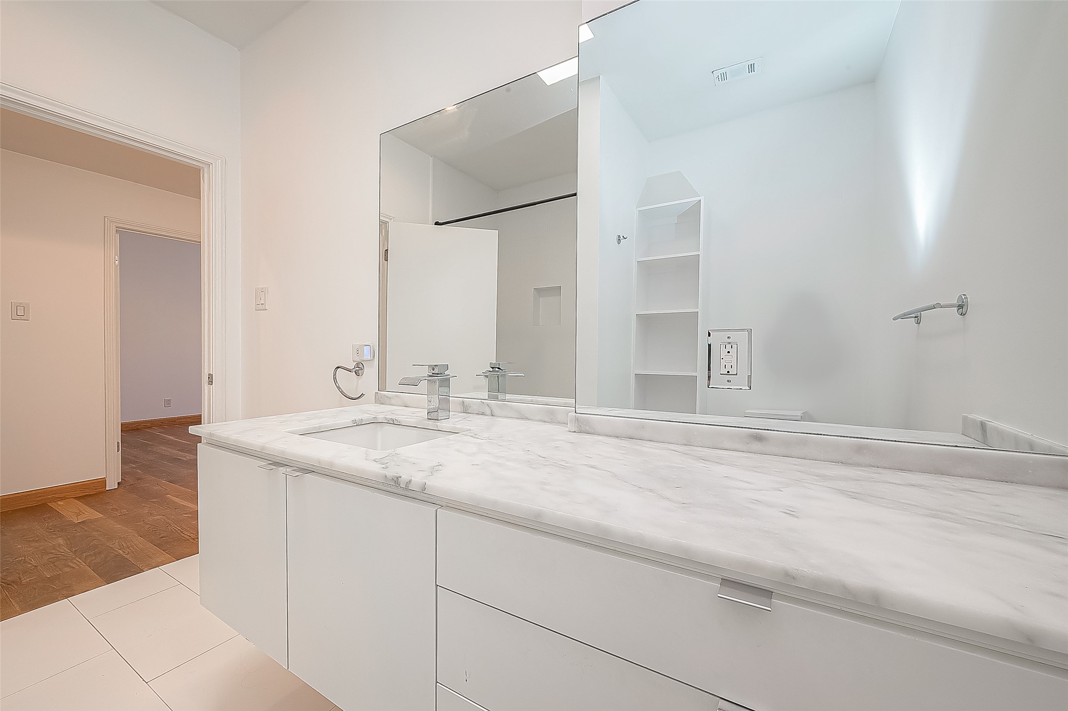 161 Sage Road Houston, TX 77056 - Photo 26 of 36