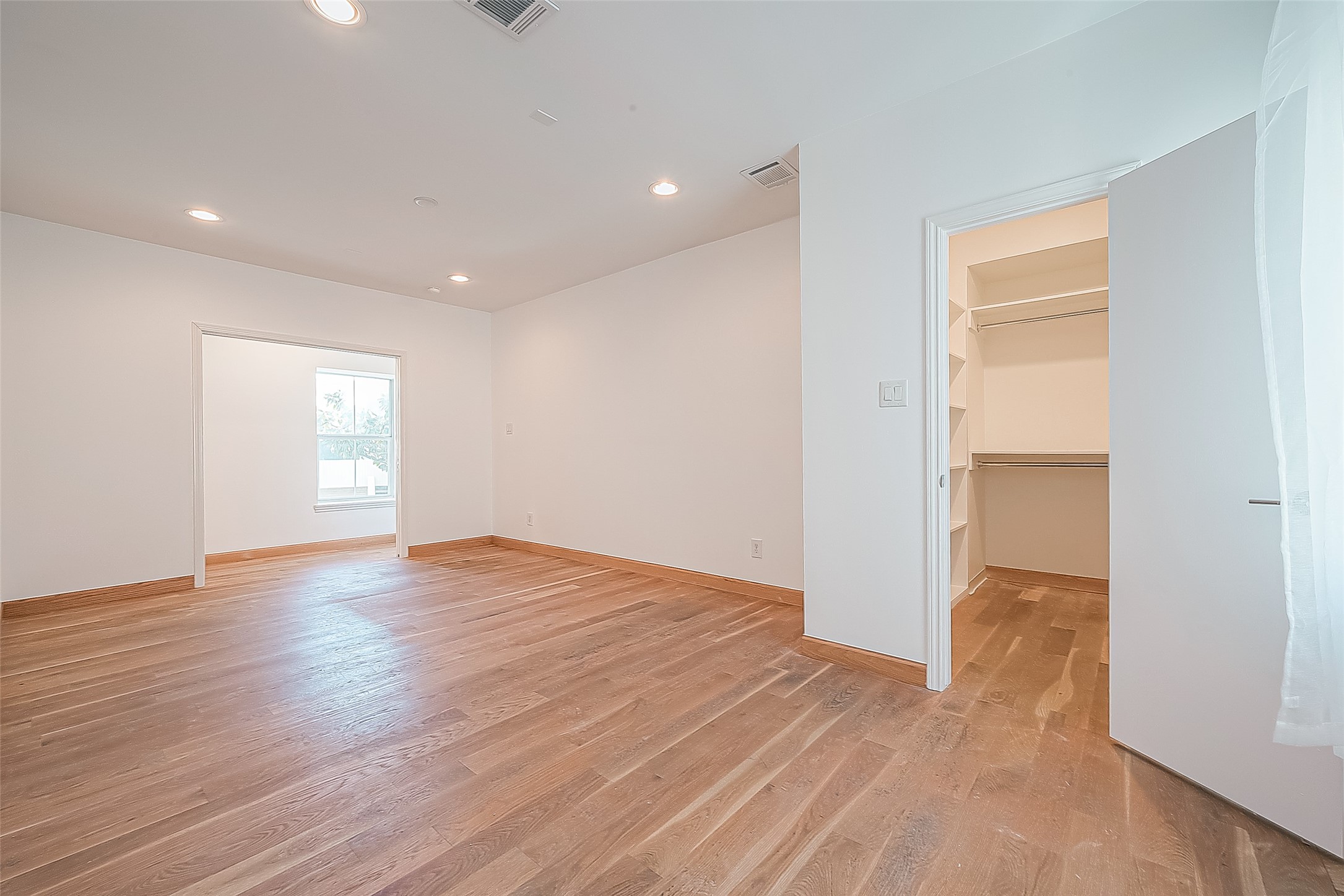 161 Sage Road Houston, TX 77056 - Photo 27 of 36