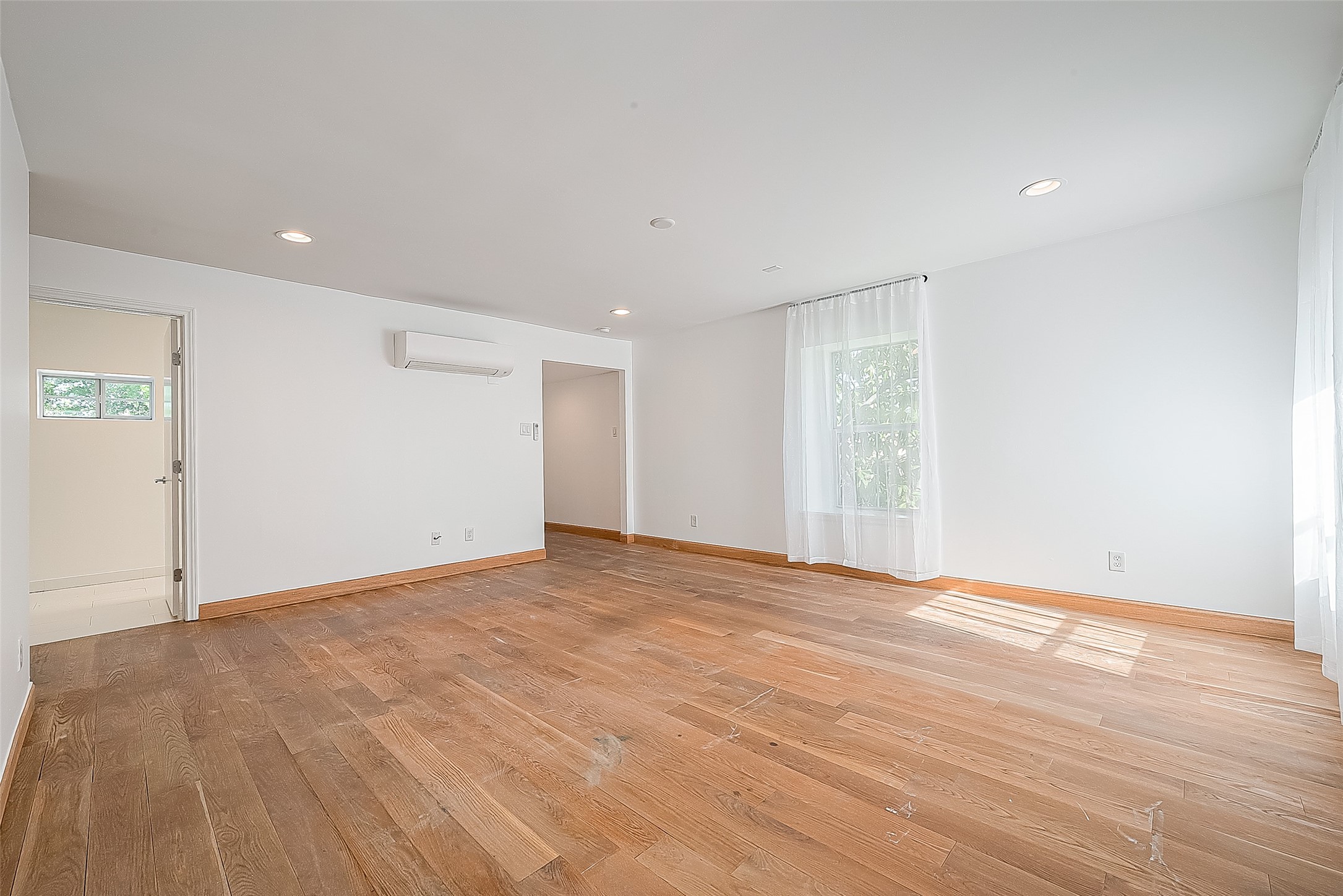 161 Sage Road Houston, TX 77056 - Photo 30 of 36