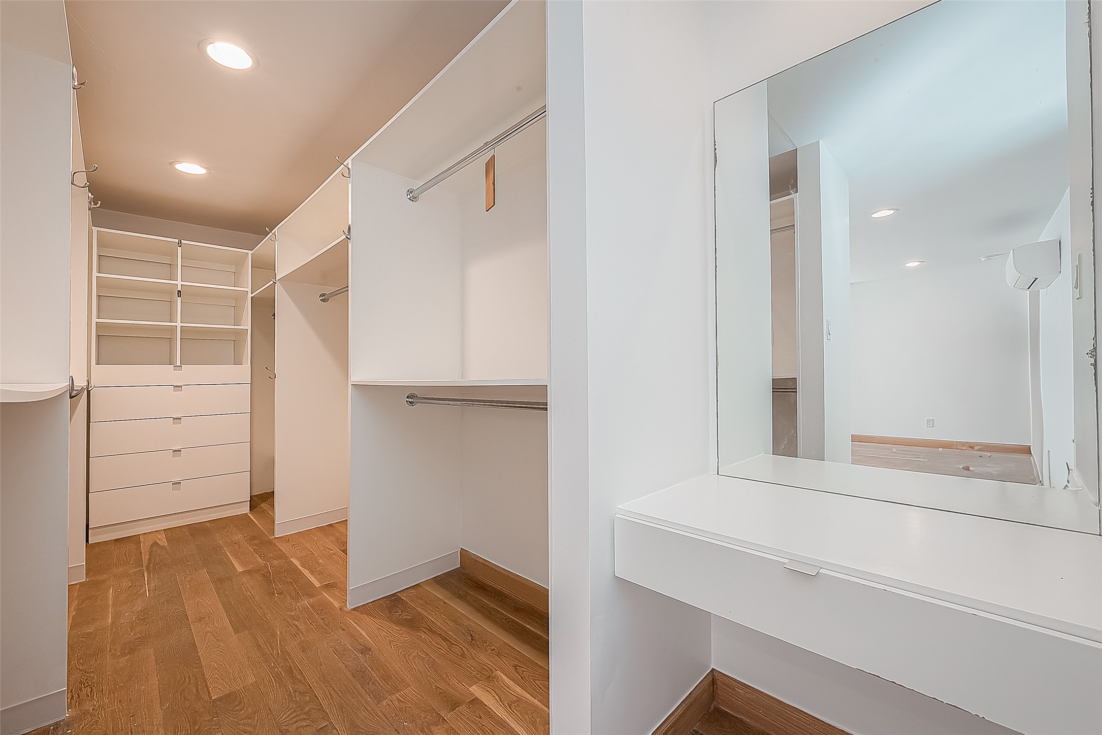 161 Sage Road Houston, TX 77056 - Photo 33 of 36