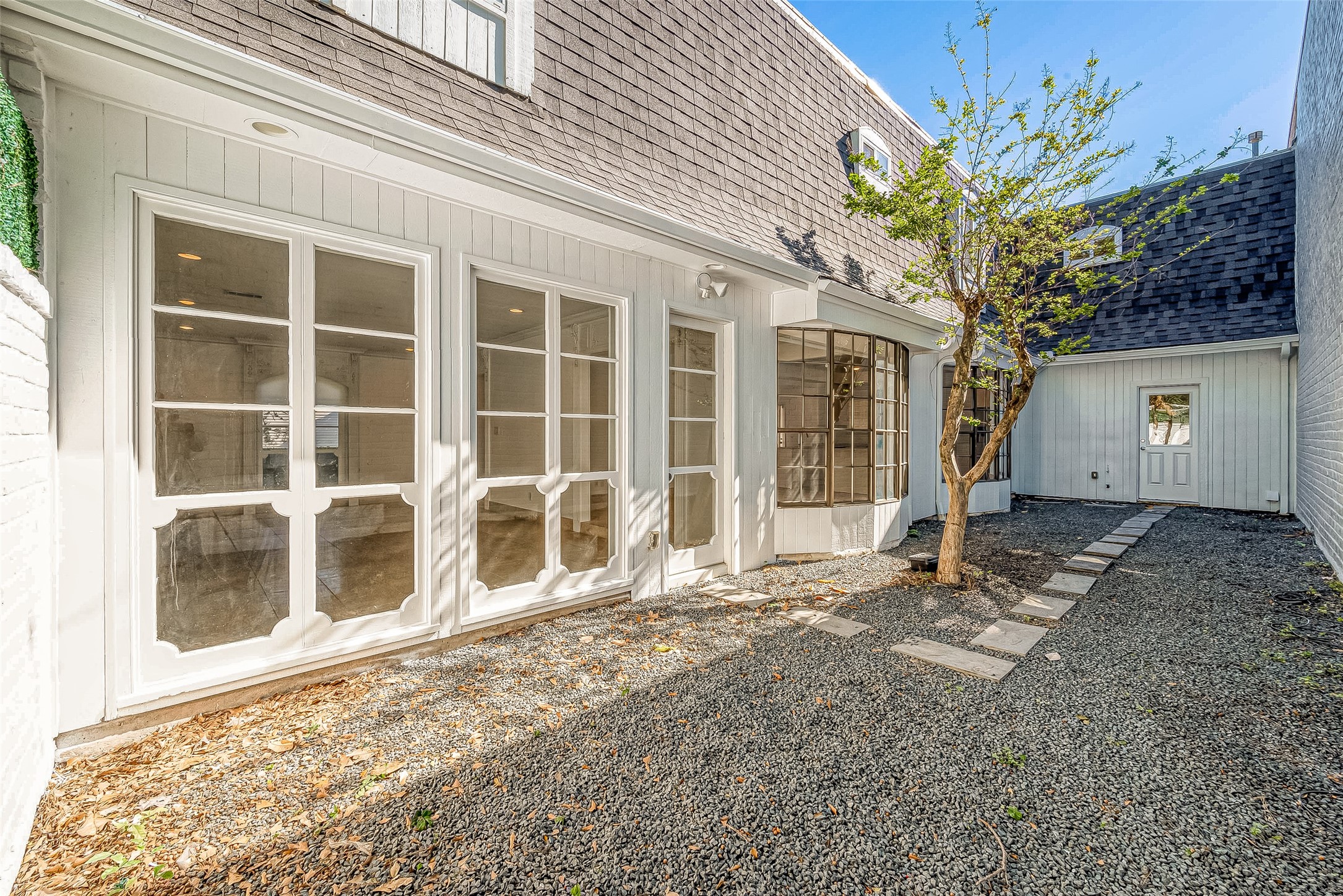 161 Sage Road Houston, TX 77056 - Photo 35 of 36