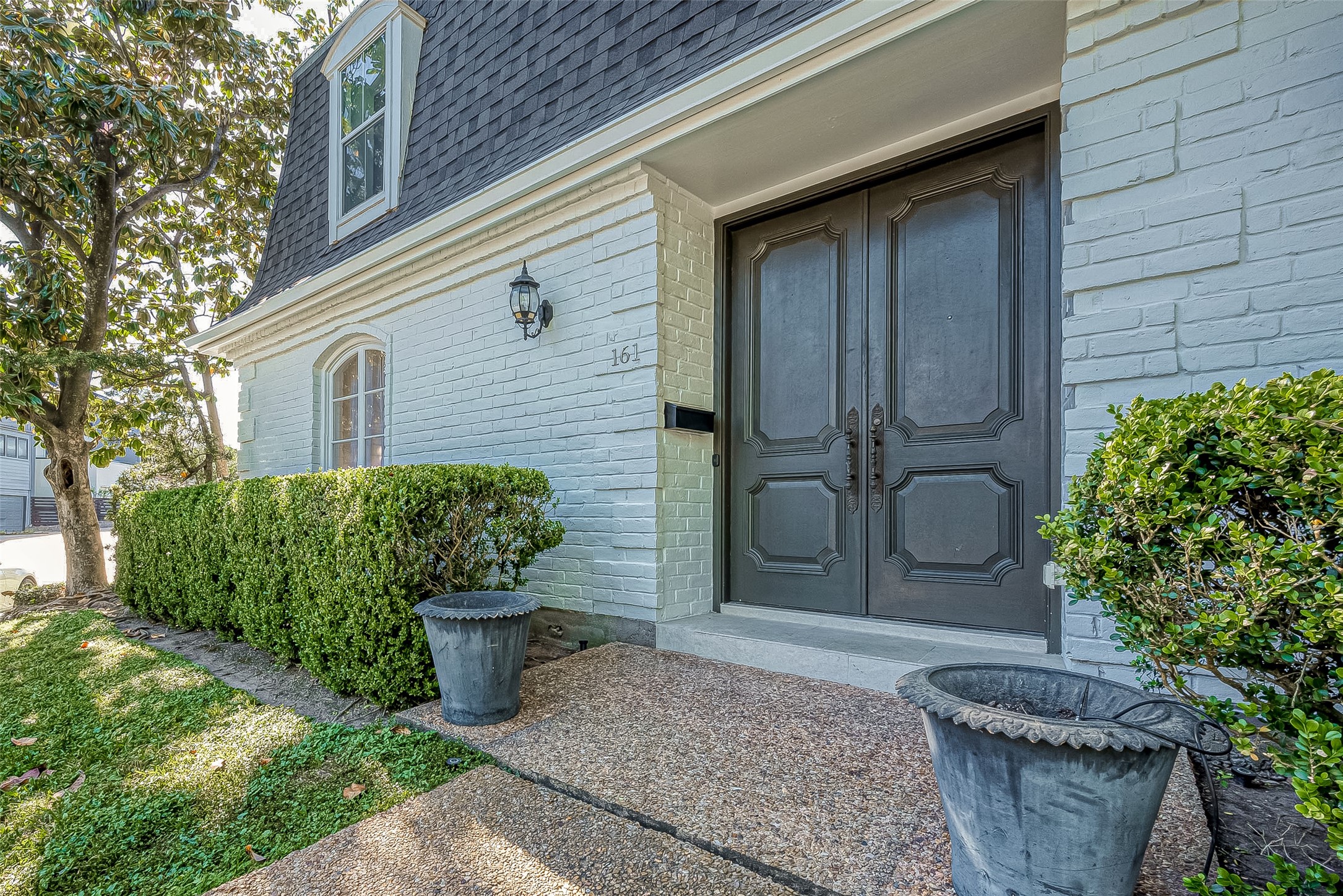 161 Sage Road Houston, TX 77056 - Photo 4 of 36