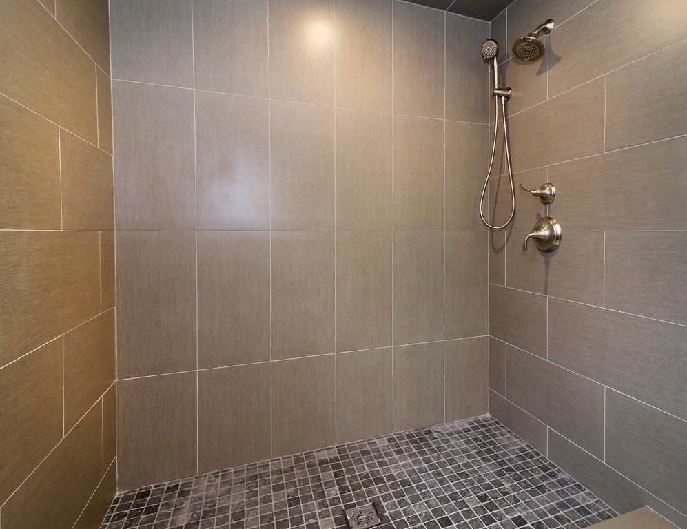198 Overlook Road Arlington, MA 02474 - Photo 21 of 25 a bathroom with a shower
