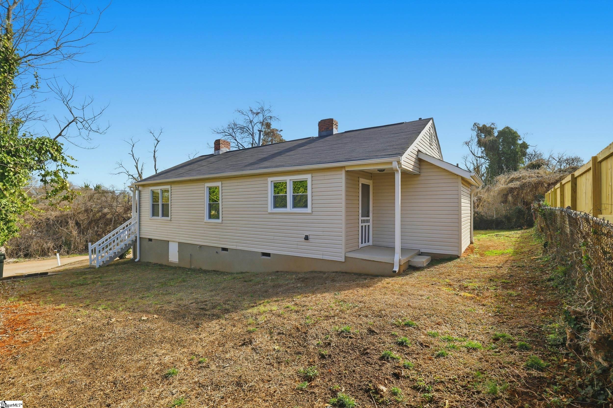 8 Cotton Street Greenville, SC 29609 - Photo 14 of 28