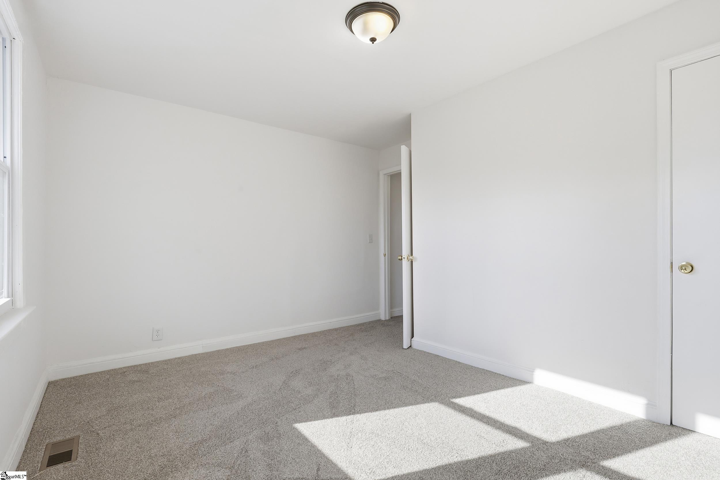 8 Cotton Street Greenville, SC 29609 - Photo 20 of 28