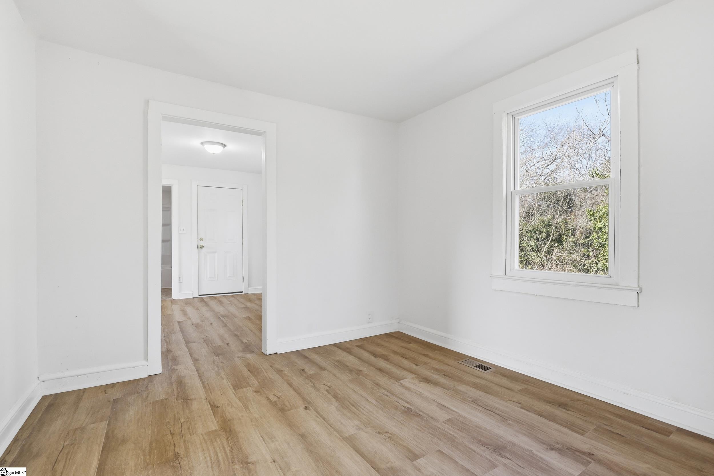 8 Cotton Street Greenville, SC 29609 - Photo 21 of 28