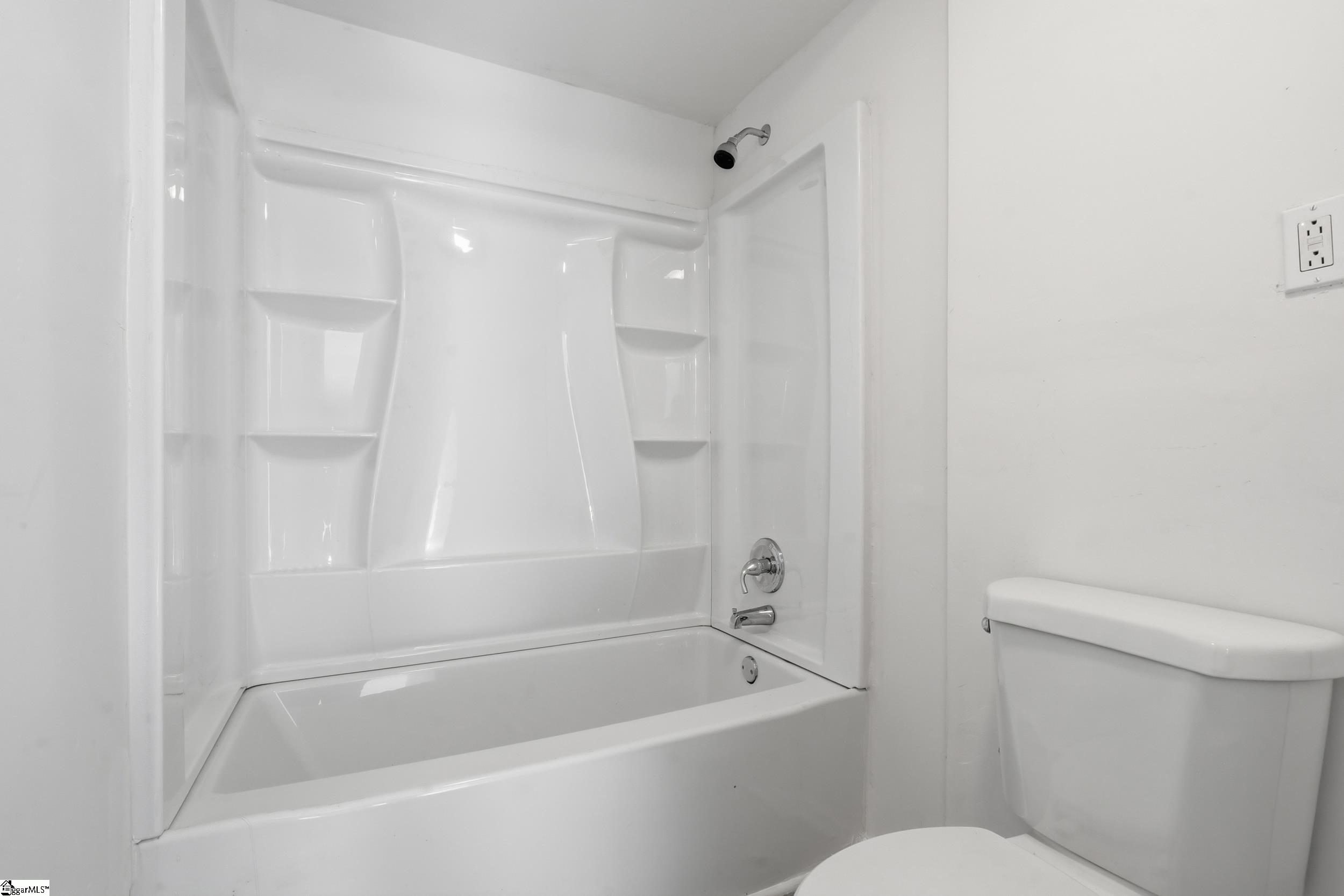 8 Cotton Street Greenville, SC 29609 - Photo 10 of 28