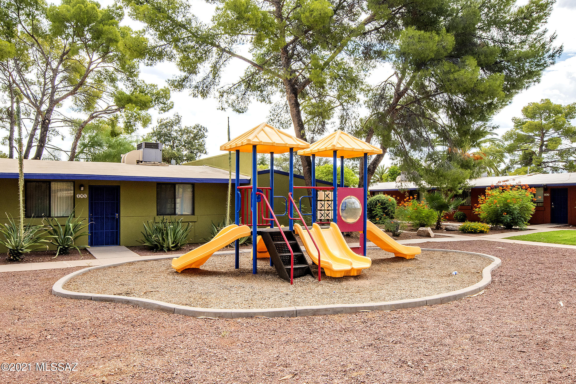 350 North Silverbell Road, Unit 76 Tucson, AZ 85745 - Photo 1 of 26
