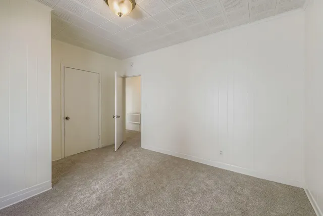 $2,950 | 2630 14th Avenue South, Minneapolis, MN 55407