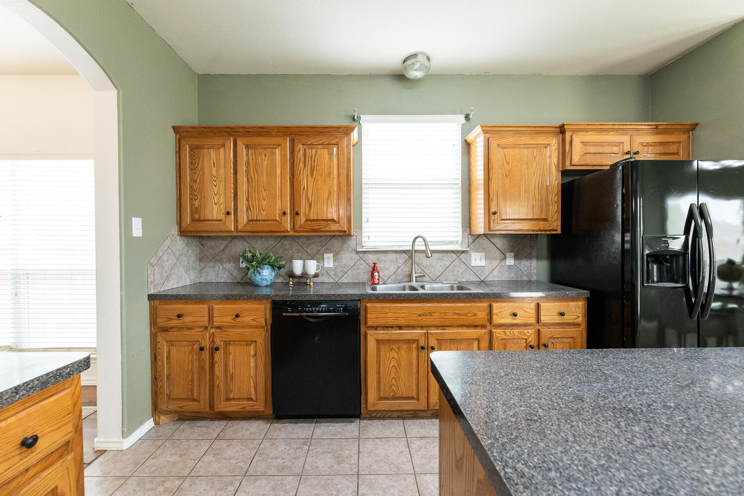 4919 Hanover Street Lubbock, TX 79416 - Photo 17 of 76 -