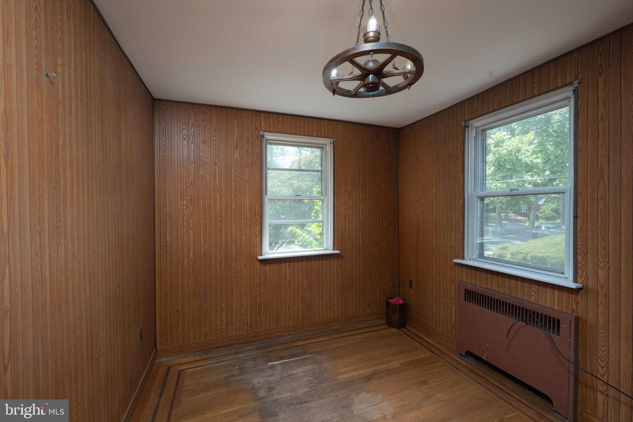 1323 Longshore Avenue Philadelphia, PA 19111 - Photo 14 of 31 Gallery Image 14