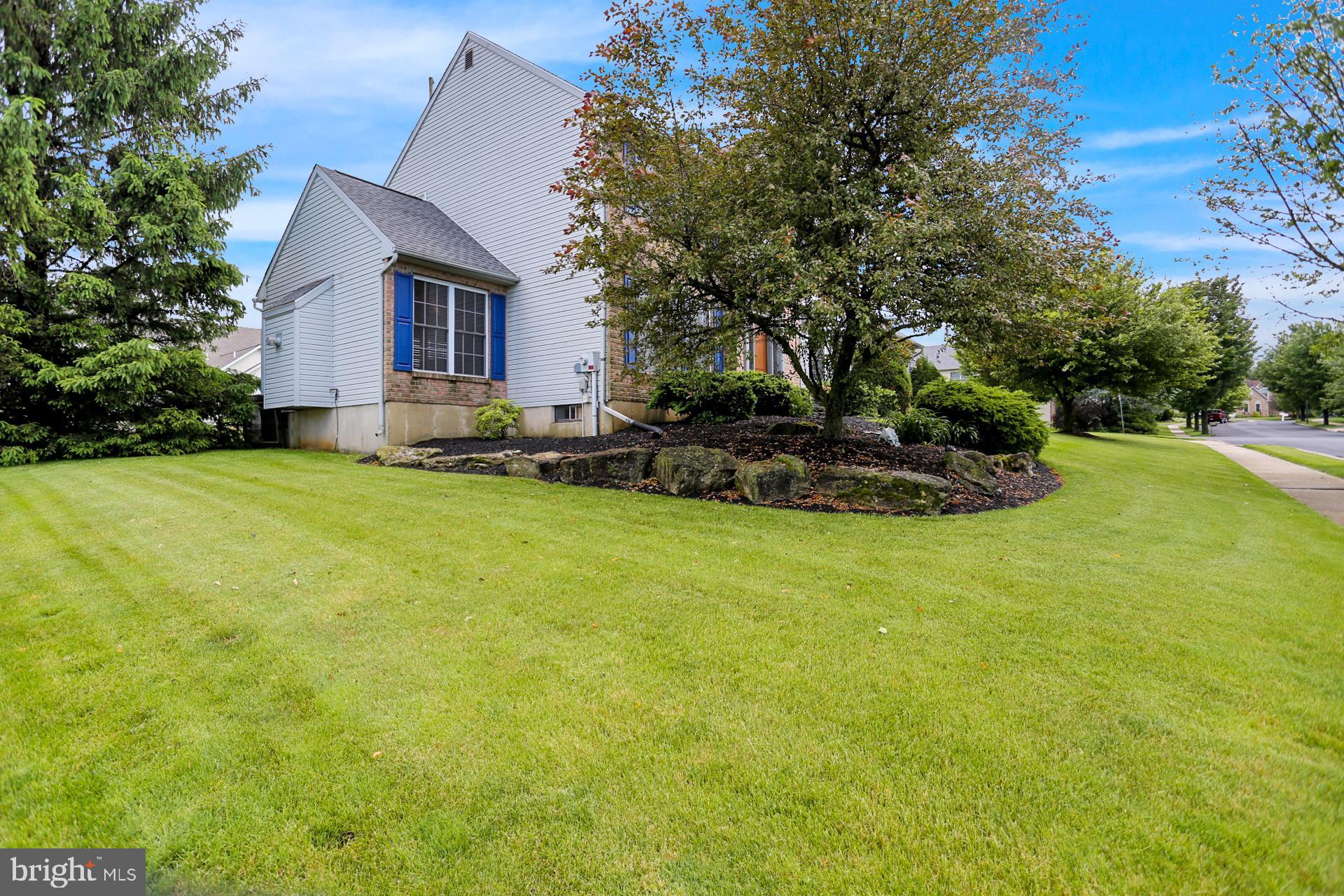 5321 Princeton Road Macungie, PA 18062 - Photo 3 of 46