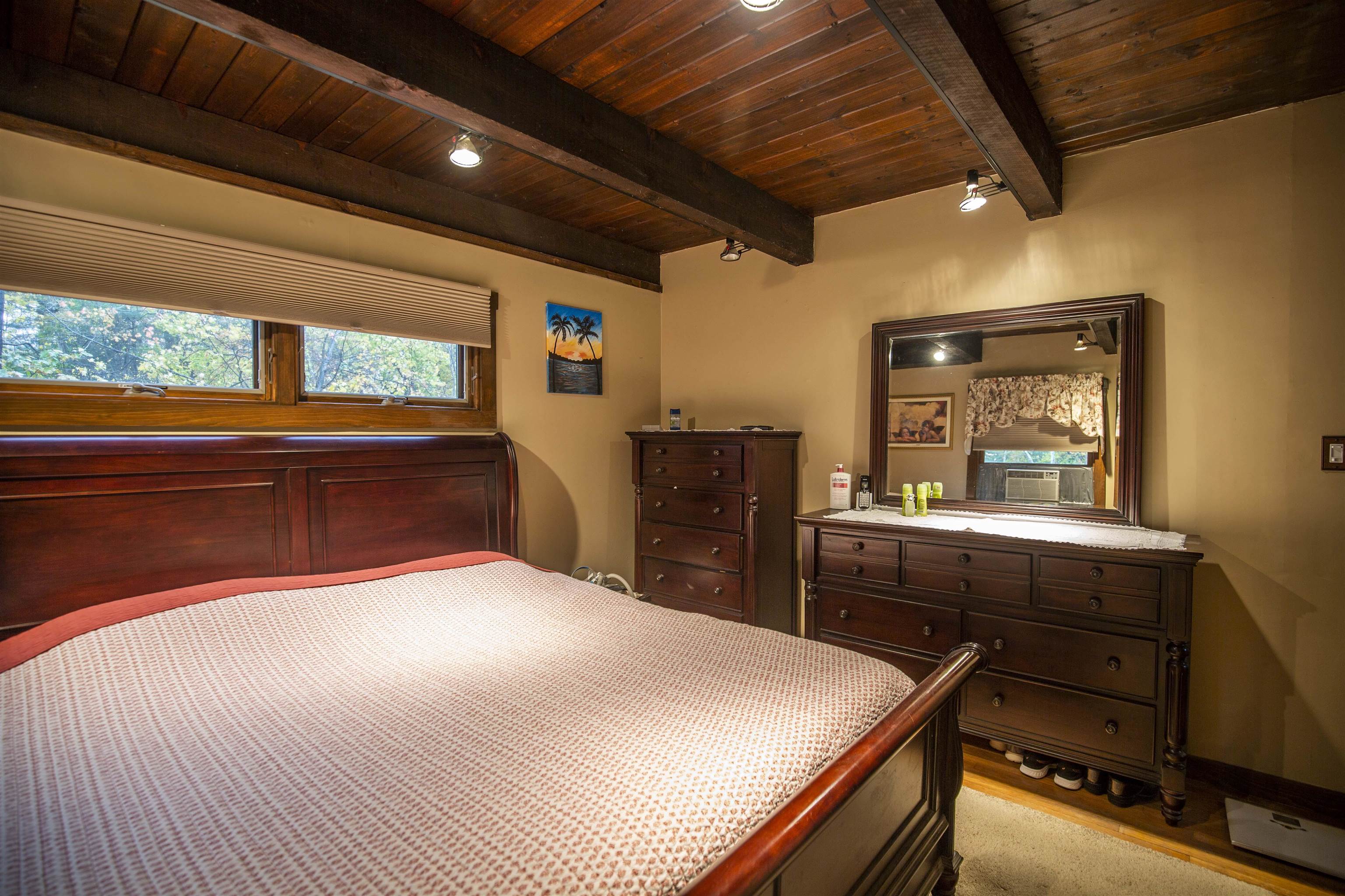 93 Walnut Hill Road Derry, NH 03038 - Photo 16 of 32