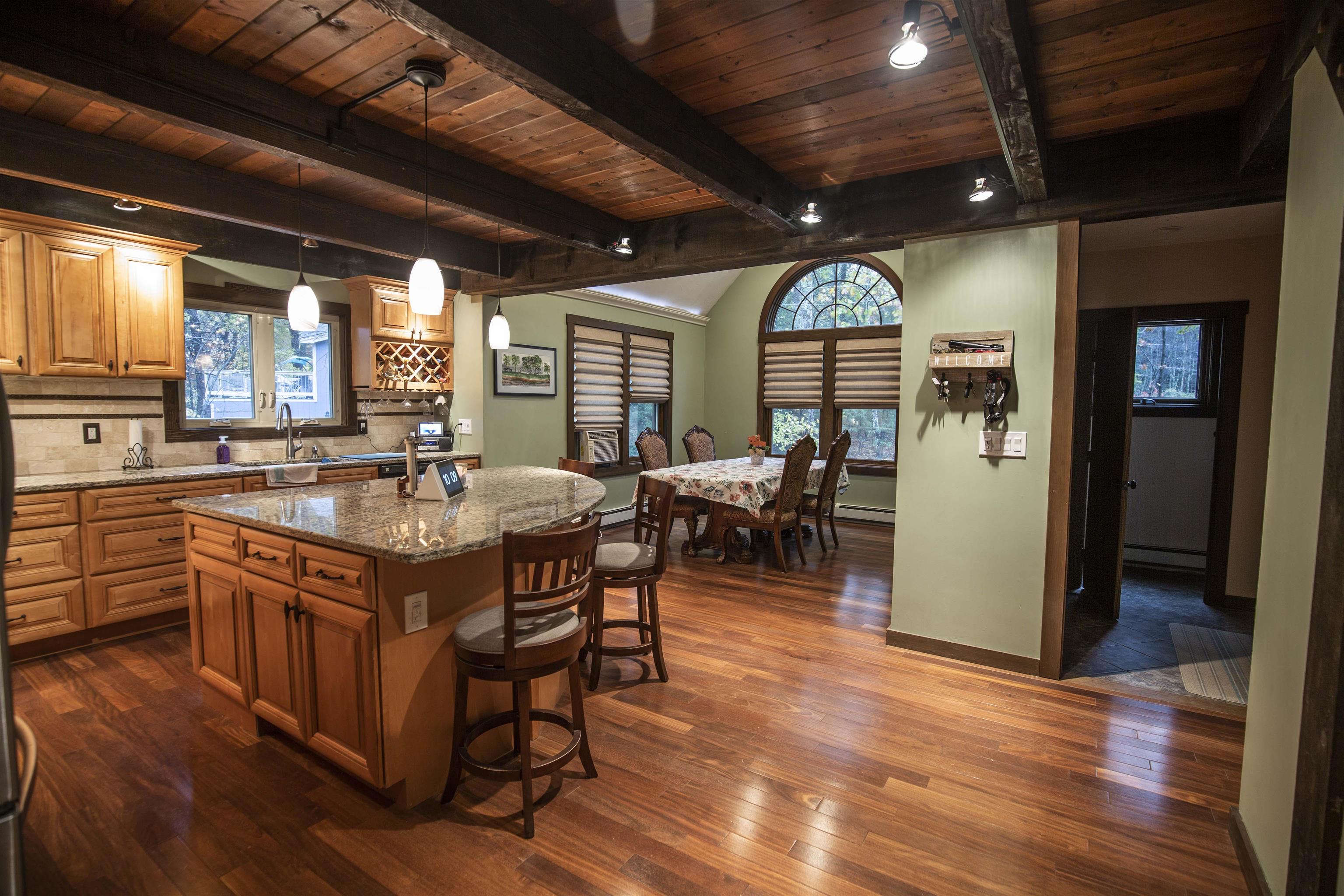 93 Walnut Hill Road Derry, NH 03038 - Photo 3 of 32