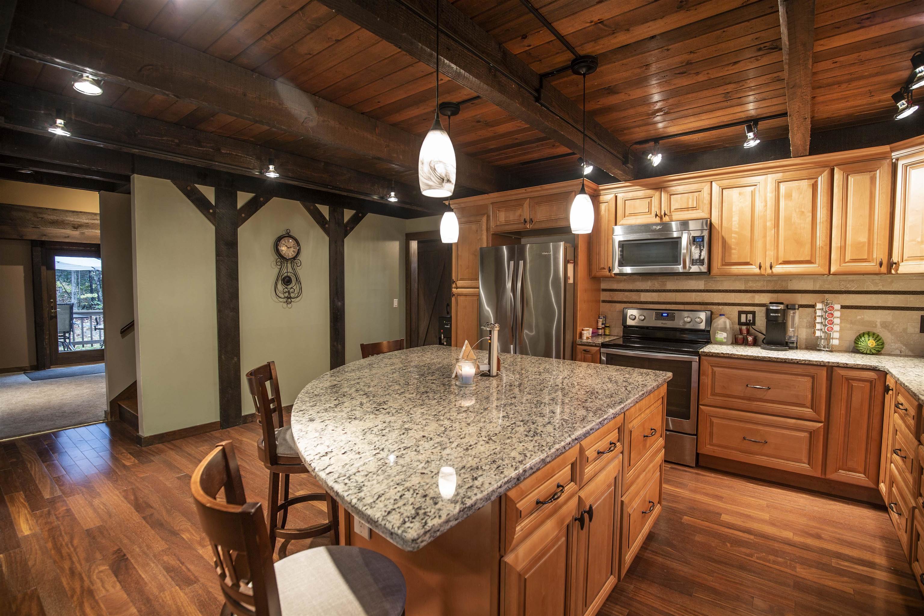 93 Walnut Hill Road Derry, NH 03038 - Photo 6 of 32