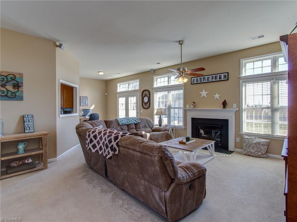 3700 Shadow Ridge Drive High Point, NC 27265 - Photo 3 of 29 Gallery Image 3