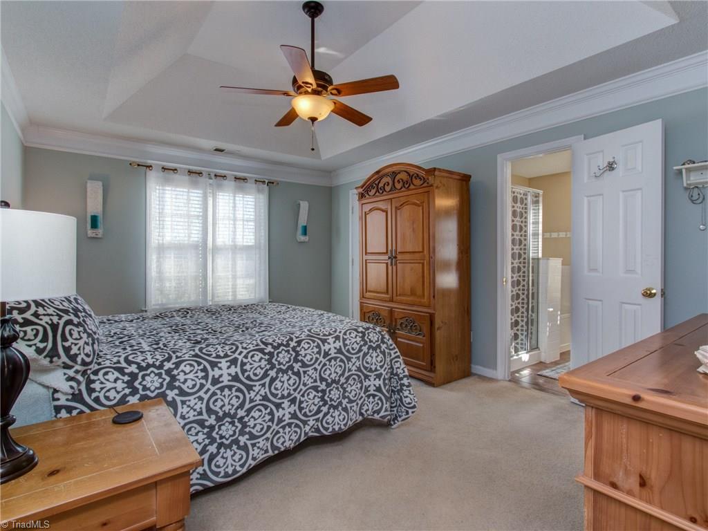 3700 Shadow Ridge Drive High Point, NC 27265 - Photo 8 of 29 Gallery Image 8
