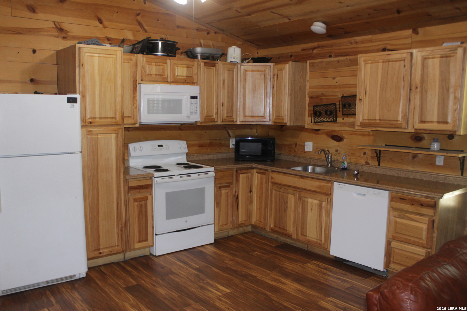 898 Old Rocksprings Road Leakey, TX 78873 - Photo 5 of 25