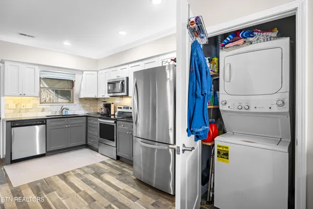 $349,900 | 326 Shooting Star Loop, Unit 201, Townsend, TN 37882