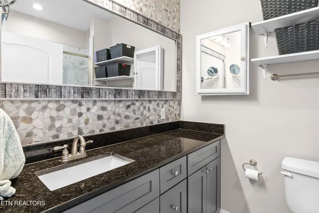 $349,900 | 326 Shooting Star Loop, Unit 201, Townsend, TN 37882