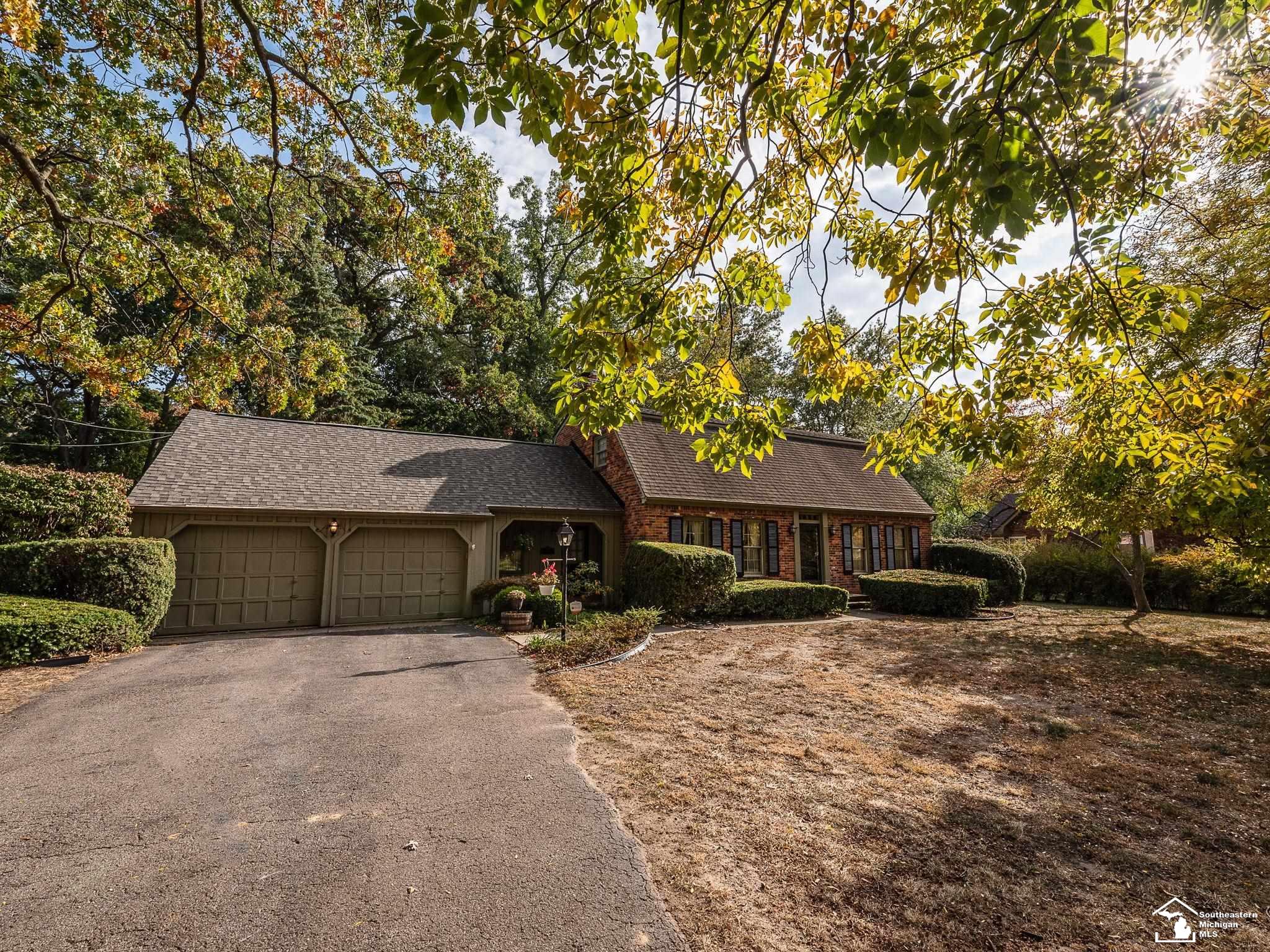 314 Cole Road Monroe, MI 48162 - Photo 2 of 55 50093242-1.JPG