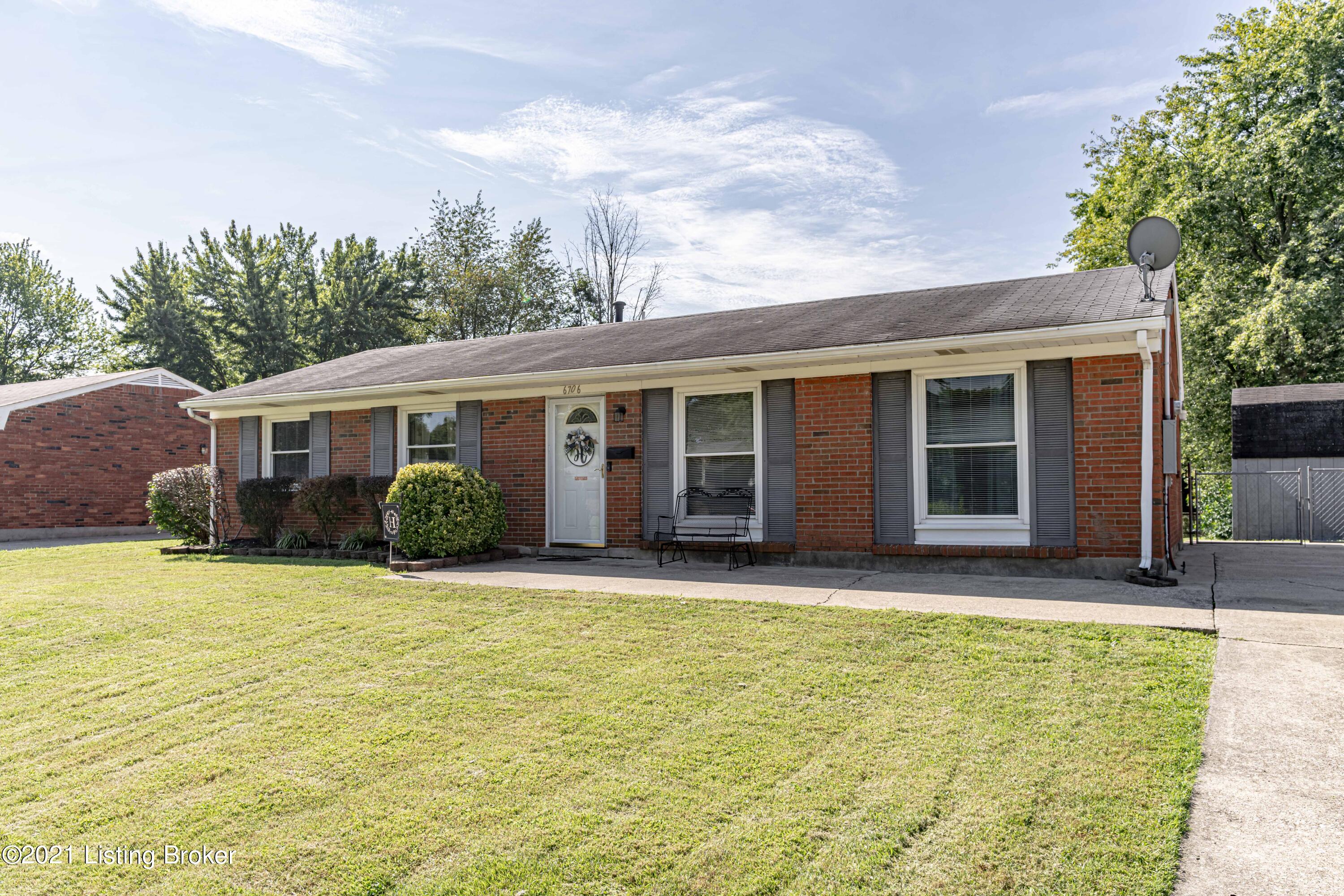 6706 Barfield Road Louisville, KY 40258 - Photo 1 of 1 DSC08482
