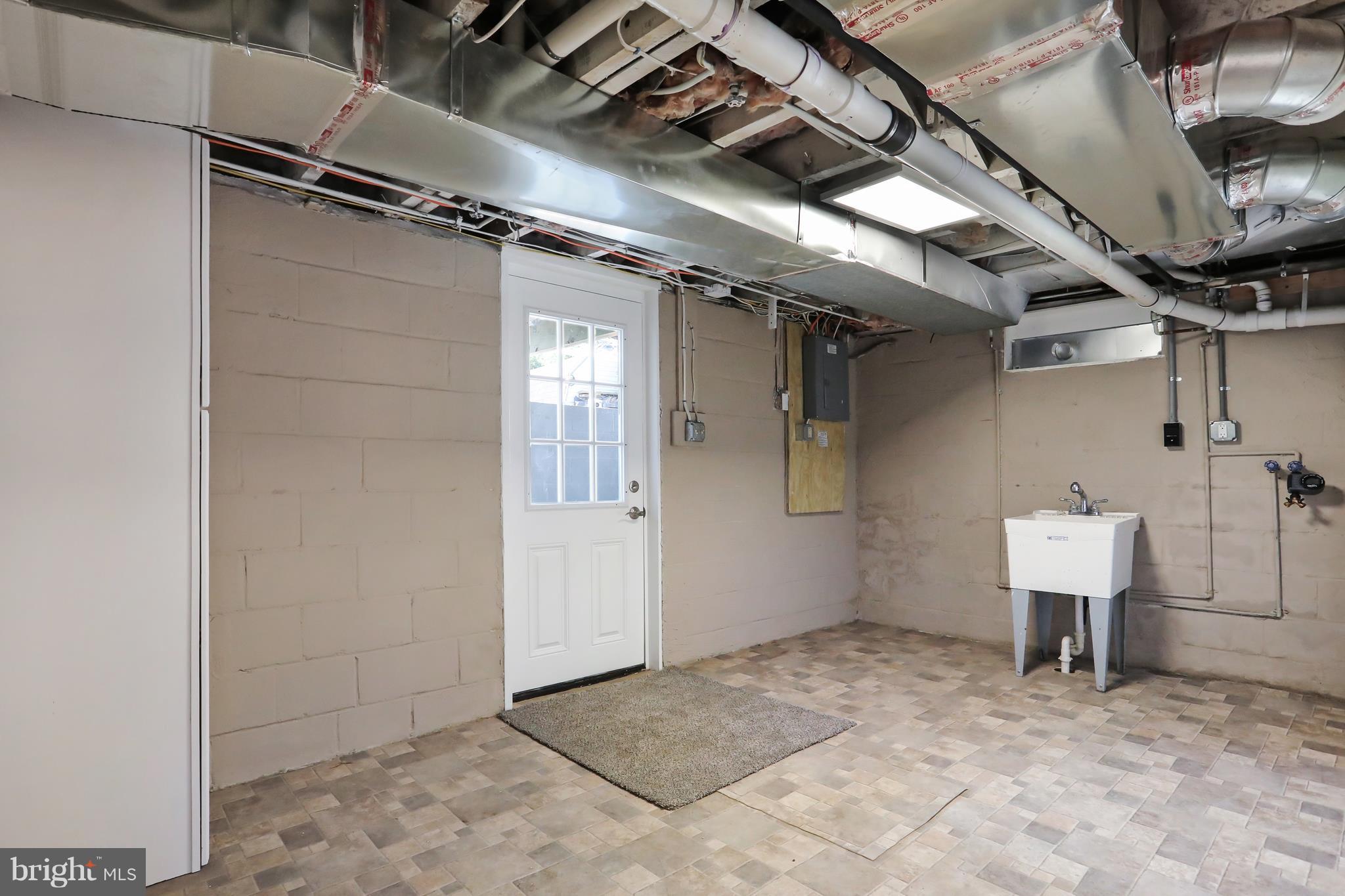 360 Nottingham Road Hagerstown, MD 21740 - Photo 22 of 24 Basement