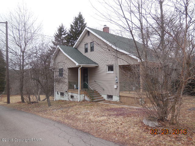 66 Spring Street Weatherly, PA 18255 - Photo 2 of 12 DSCN7712