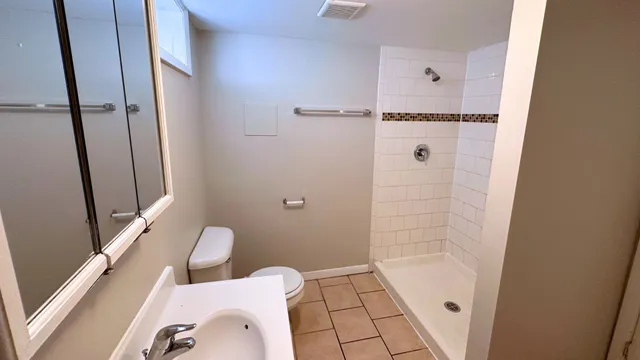 $227,000 | 944 East 163rd Place, South Holland, IL 60473