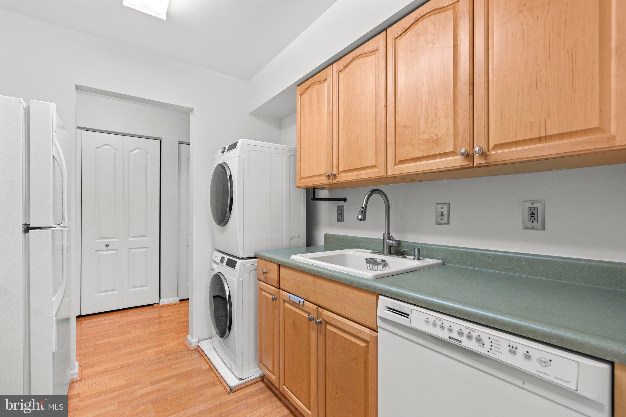 8561 Falls Run Road, Unit K Ellicott City, MD 21043 - Photo 8 of 26 Full Size Washer/Dryer