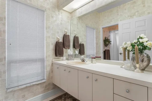 $845,000 | 16333 Birkdale Drive, Odessa, FL 33556