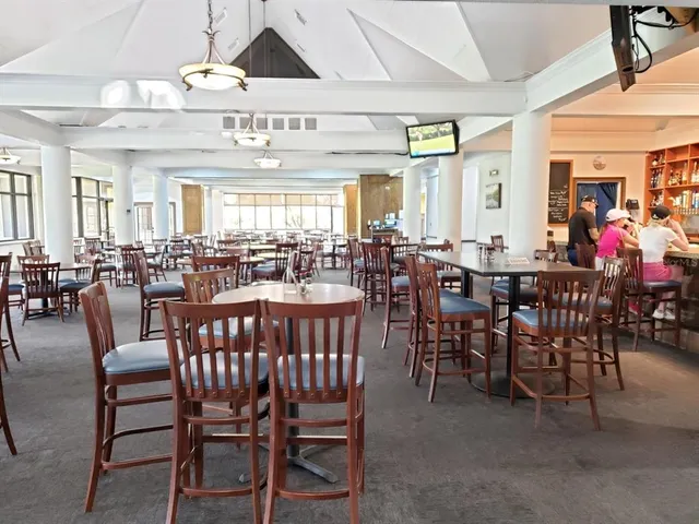 $845,000 | 16333 Birkdale Drive, Odessa, FL 33556