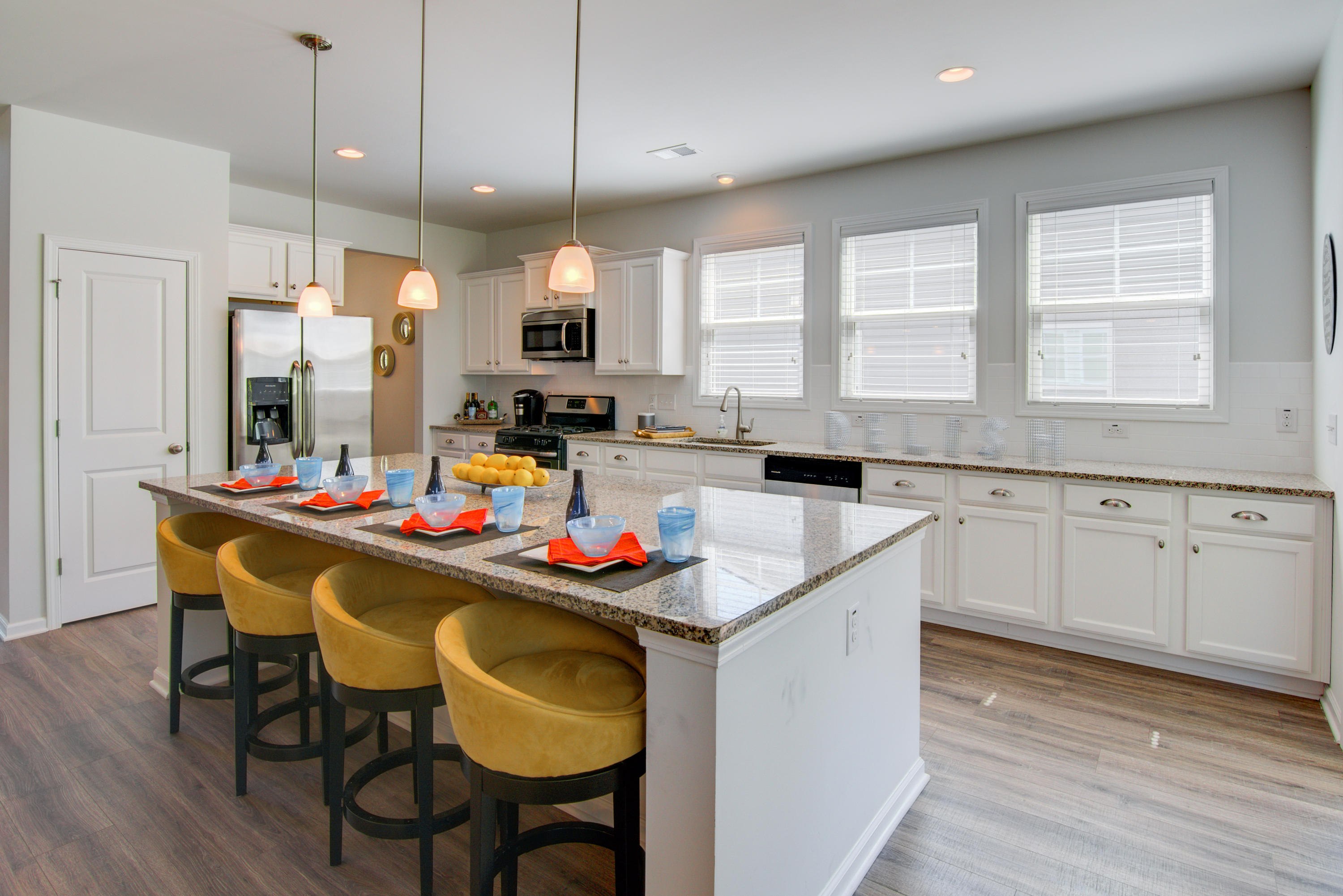 705 Kilarney Road Summerville, SC 29483 - Photo 7 of 31 Kitchen