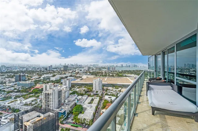 $4,975,000 | 101 20th Street, Unit 3806, Miami Beach, FL 33139
