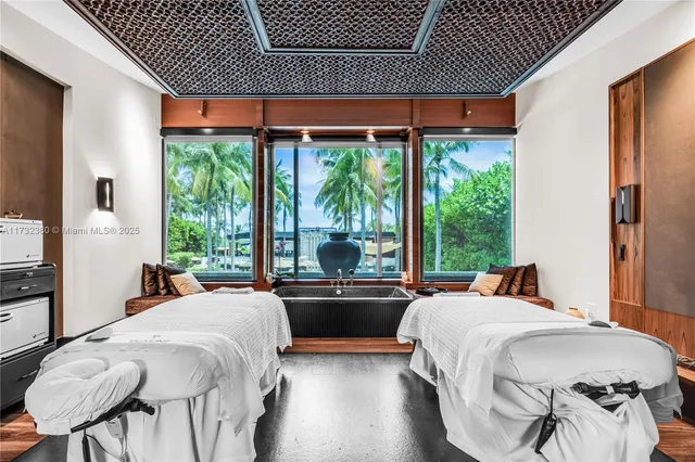 $4,975,000 | 101 20th Street, Unit 3806, Miami Beach, FL 33139