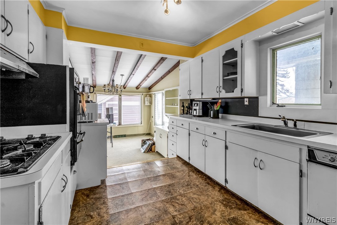 159 Avery Avenue Buffalo, NY 14216 - Photo 11 of 31